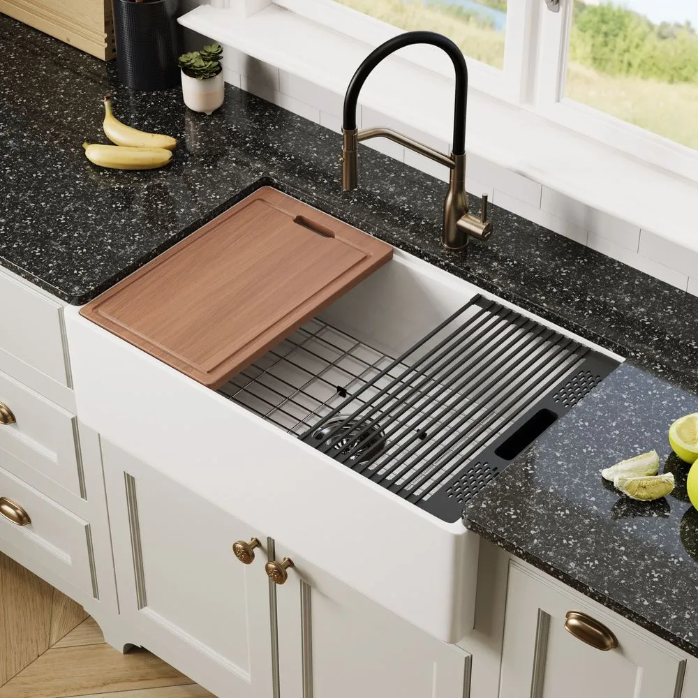 Fireclay Farmhouse Sink Buying Guide: What Actually Matters