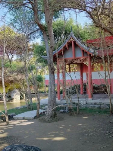 Китайский павильон,an asian pavilion surrounded by trees and rock areas,japan garden,ashram,the golden pavilion,sake gardens,golden pavilion,pavilion