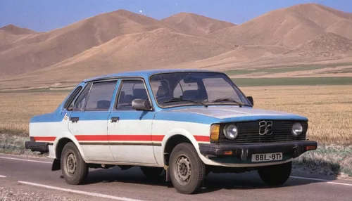 pCycling the Silk Road in the 1980sp,tata sumo,lada niva,uaz patriot,maruti 800,suzuki sj,renault 4,mitsubishi delica,uaz-469,renault 8,uaz-452,isuzu gemini,mercedes-benz m-class,suzuki jimny,mitsubis