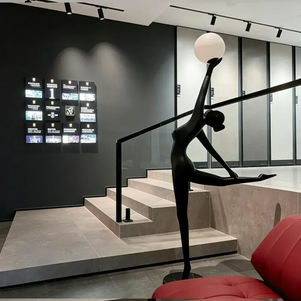 Ballet Sculpture Floor Lamp