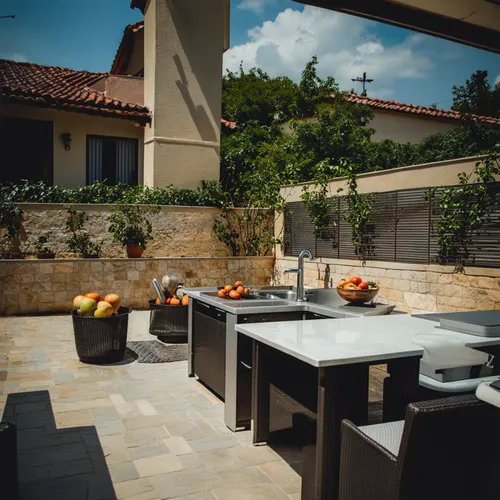 cocina minimalista,a kitchen with outdoor grill next to an open balcony,outdoor dining,patio furniture,patio,outdoor table and chairs,patios,tile kitchen,outdoor furniture,clay tile,landscaped,natural