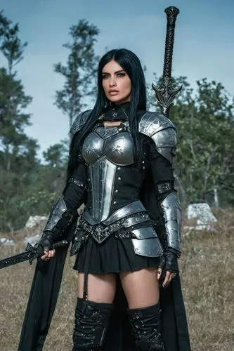 hermosa mujer metalera, maquillaje gótico,a woman in a cosplay costume holds up a sword,female warrior,warrior woman,huntress,fantasy warrior,armored,knight armor,hard woman,crusader,mercenary,armored