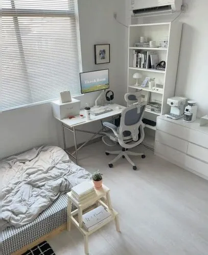 insert  table ,small white bedroom with a desk and computer,modern room,bedroom,danish room,white room,roominess,baby room,boy's room picture,room,shared apartment,apartment,an apartment,room newborn,