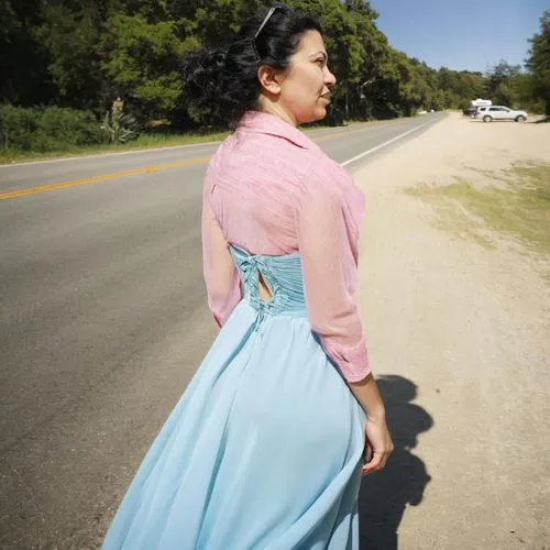 woman seen from behind,hanbok,hanfu,ao dai,woman walking,girl in a long dress from the back,xiaoqing,girl in a long dress,a floor-length dress,hakama,cheongsam,refashioned,tanasugarn,vintage dress,jin