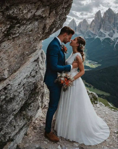 dolomiti,the sesto dolomites,wedding photo,dolomites,wedding photography,wedding photographer,val gardena,south tyrol,castelmezzano,riva del garda,südtirol,to marry,wedding couple,east tyrol,foroglio,wedding frame,monte-rosa-group,transfogarska,watzmannfrau,berchtesgaden national park,Photography,Fashion Photography,Fashion Photography 22