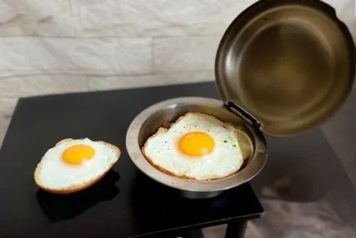 egg tray,egg dish,egg in an egg cup,egg cup,egg cups,rice with fried egg,boiled eggs,quail egg,egg slicer,range eggs,egg sunny-side up,fried eggs,bread eggs,egg basket,fried egg flower,brown eggs,egg spoon,zoeggler,egg carton,breakfast egg