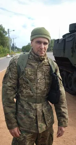 zakharchenko,borislav,turchynov,artilleryman,dmitrij,yandarbiev,budanov,bulatov,tanque,radimov,gubkin,armored personnel carrier,plofsky,ukrop,gasanov,aidar,batyrov,berislav,mstislav,stakhanov