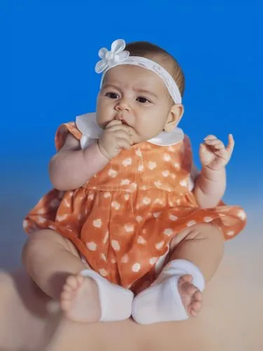  baby,baby girl sitting up wearing a polka dot outfit,newborn photo shoot,plagiocephaly,britton,diabetes in infant,babycenter,cute baby,Photography,General,Realistic