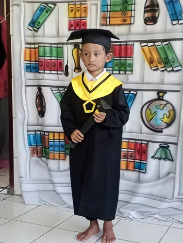 graduate,graduation day,graduation,congratulation,academic dress,preschooler,mortarboard,graduate hat,phd,congrats,congratulations,scholar,graduating,student,preschool,malaysia student,primary school student,little,pradal serey,montessori