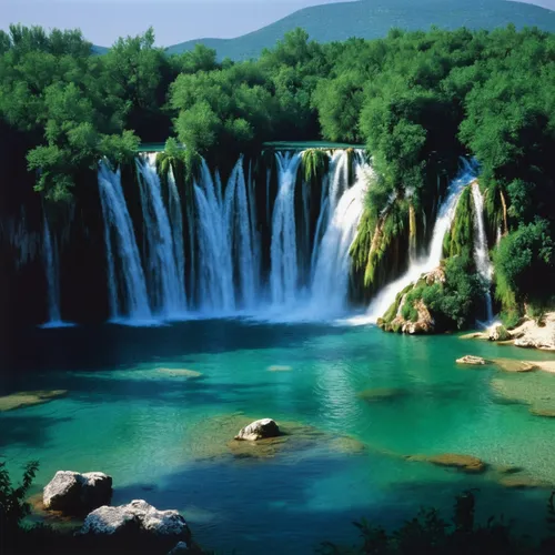 kravice waterfall,plitvice,krka national park,croatia,kravice,green waterfall,waterfalls,beautiful landscape,water fall,wasserfall,landscapes beautiful,slovenia,brown waterfall,falls,natural scenery,w