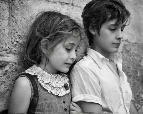 vintage boy and girl,little boy and girl,girl and boy outdoor,boy and girl,vintage children,tenderness,syrian,nomadic children,children of war,little angels,regard,photographing children,young couple,childs,complicity,children,syria,young model istanbul,innocence,orphans,Photography,Black and white photography,Black and White Photography 02