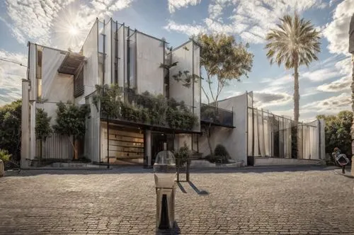 calle de asfalto al frente, personas,beverly hills,west hollywood,archidaily,arq,palo alto,karnak,urban design,beverly hills hotel,athens art school,modern architecture,los angeles,chilehaus,holocaust