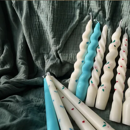 candy cane bunting,advent candles,knitting needles,christmas tassel bunting,watercolor arrows,advent candle,teepees,felt christmas trees,gift wrapping paper,christmas candles,piping tips,pinwheels,decorative arrows,wrapping paper,candy canes,votive candles,pennant garland,clothes pins,gift wrap,gift wrapping