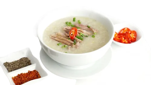 congee,tom kha kai,huaiyang cuisine,cream of mushroom soup,ezogelin soup,anhui cuisine,vichyssoise,chawanmushi,makguksu,blanquette de veau,bak kut teh,bún riêu,indonesian dish,kaeng som,manchow soup,a