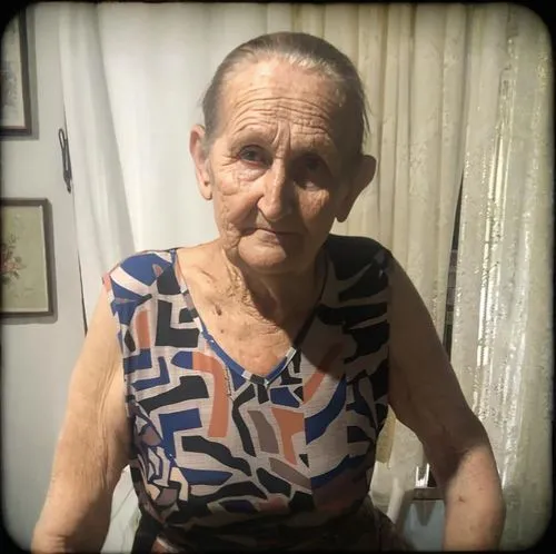 grama,grandmother,elderly lady,elderly person,old woman,70 years,born in 1934,older person,grandma,rigó jancsi,old person,old human,grandparent,pouteria caimito,old age,granny,pensioner,older,haetera 