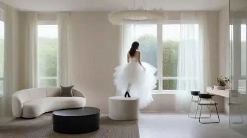 Белая прозрачная тюль,a woman in a white dress and a chandelier,bridal suite,white room,beauty room,bridal gown,a floor-length dress,kleinfeld