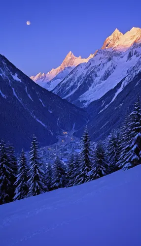 Blue_hour_chamonix,ortler winter,engadin,mont blanc,landscape mountains alps,monte-rosa-group,blue hour,monte rosa massif,arlberg,ortler,alpine region,saas fee,ski touring,the alps,high alps,weisshorn