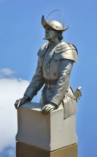 Busto de soldado en bronce sobre una base de piedra blanca.,marine corps memorial,gagarin,minuteman,gallipoli,yuri gagarin,macarthur,cuauhtemoc,usafa,pietermaritzburg,suribachi,manawatu,mannerheim,tun