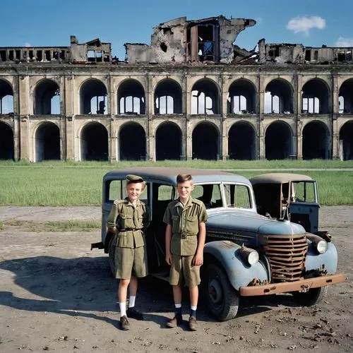 havana cuba,kaiping,13 august 1961,cuba,east german,havana,cuba havana,studebakers,rhodesia,hue city,old havana,do cuba,rhodesians,the cuban police,cuba background,studebaker,militaires,oradour sur glane,world war ii,kodachrome,Photography,General,Realistic