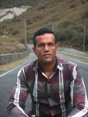 tuco,sehwag,ghajini,abdelkarim,dhoni,mahendra singh dhoni,dokhtar,peyman,abdelhalim,ibrahimi,abdelghani,mansouri,kiarostami,abdelkrim,nabih,lykourezos,khalfaoui,abdel rahman,contador,kasem