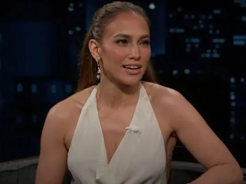 female hollywood actress,brie,shoulder length,melissa,princess' earring,sleeveless shirt,aging icon,hollywood actress,white dress,kerry,pantsuit,ponytail,vanity fair,beautiful woman,jasmine bush,earrings,a charming woman,elegant,genes,strapless dress