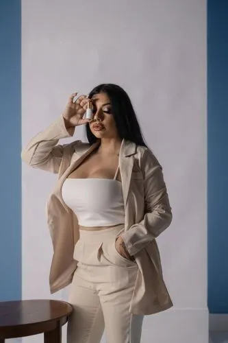 romiti,rexona,cardi,rajakumari,sonakshi,cardizem,nivea,rexha,sip,svedka,maraj,taraji,to drink,dasani,vidya,glass of milk,thicke,pepsi,shekhinah,kardashian