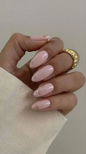 light pink nail art ,the pink manies and gold ring are both accented by this long - stil,baby pink,soft pink,light pink,rose gold,mani,ails,natural pink,nails,gold-pink earthy colors,champagne color,c