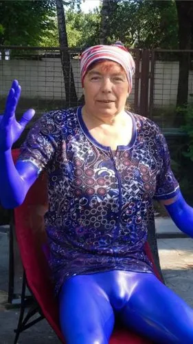 sportacus,thanawala,mista,mataji,nanang,rigoberta,sukmawati,thanakorn,abuela,hijras,fatoumata,siti,granma,kurung,gachi,abuelazam,mamta,narsai,arino,araki