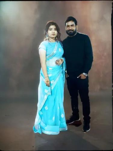 kushboo,barkatullah,rajendar,sukhwinder,pre-wedding photo shoot,thaman,image editing,photographic background,picture design,balakrishnan,sunidhi,mohanlal,photography studio,baliye,megastar,indiaglitz,