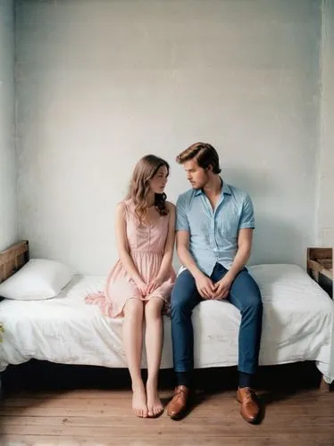 eggleston,vintage man and woman,vintage boy and girl,gungor,linnets,lumineers,blue jasmine,hooverphonic,pre-wedding photo shoot,young couple,brokedown,as a couple,linklater,kodachrome,polynices,harmlessness,delpy,marick,chbosky,marylou,Photography,Documentary Photography,Documentary Photography 03