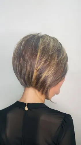 back of head,chignon,updo,trichotillomania,undercut,penteado,shoulder length,alopecia,scalp,undercuts,pleat,hairpieces,smooth hair,hair clip,pin hair,short blond hair,pelo,pompadour,follicular,connective back