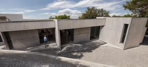 corbu,goetheanum,corbusier,seidler,breuer,siza,bocconi,eisenman,esade,epfl,exposed concrete,gulbenkian,quadriennale,cubic house,docomomo,hejduk,instituto,technion,institucion,mikveh,Architecture,Villa