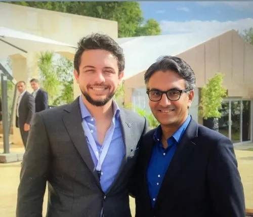 medpartners,kpcb,alpinvest,investnet,healthpartners,pichai,alixpartners,partnerships,televentures,fininvest,fognini,investcorp,partnership,business icons,phototherapeutics,latinvest,gratteri,enterpreneurs,ventureone,worldpartners