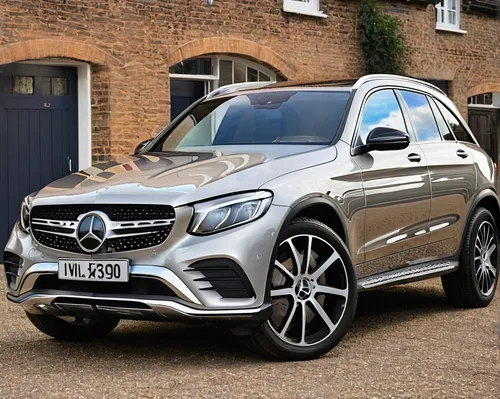 Describe the luxurious features of the Mercedes GLC.,mercedes glc,mercedes-benz gl-class,mercedes-benz gls,mercedes-benz glk-class,mercedes-benz m-class,mercedes eqc,mercedes star,merc,c300 sport 4mat