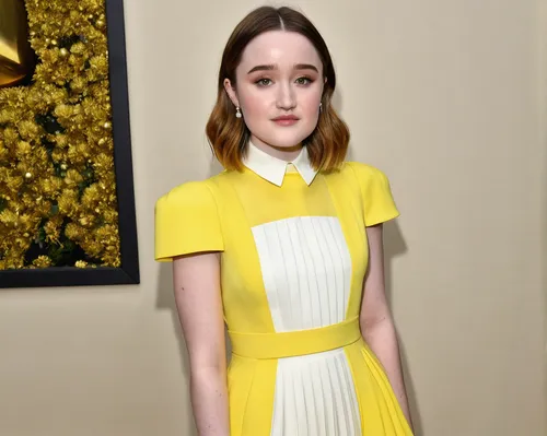 yellow jumpsuit,yellow background,yellow and black,yellow,yellow purse,yellow wallpaper,yellow mustard,yellow color,little yellow,yellow and blue,bran,pale,shoulder length,aurora yellow,oscars,female hollywood actress,movie premiere,premiere,acacia,yellow rose background,Illustration,American Style,American Style 06