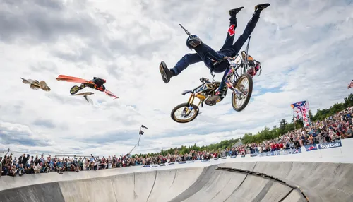 Drew Bezansen performs a huge 360 Tail Whip during Red Bull Uncontainable in Truro, Canada on August 5th, 2015.,half-pipe,half pipe,freestyle motocross,bicycle motocross,slopestyle,halfpipe,fullpipe,b