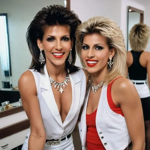 beauty icons,anousheh,judds,gennifer,boufflers,reinas,rouvas,showmatch,nicodemou,wax figures,divas,littlefeather,wax figures museum,listas,titleholders,two beauties,singer and actress,beautiful photo girls,vanidades,simmone,Photography,General,Realistic