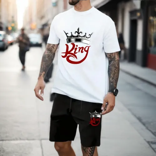 一个男士在时尚街头,king crown,king,king arthur,advertising clothes,royal crown,crown render,shilla clothing,khalifa,royal,street fashion,premium shirt,kingcup,crown cap,boys fashion,long-sleeved t-shirt,tees,c