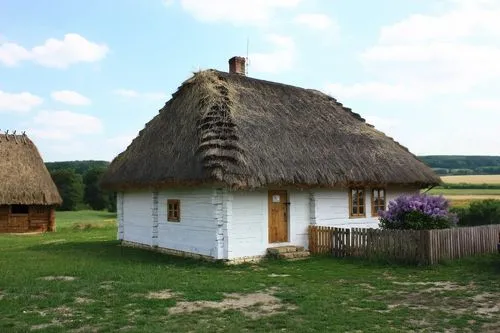 mazury,frisian house,thatched cottage,thatch roof,danish house,thatched roof,traditional house,thatching,masurian,kacharis,thatched,warmia,uckermark,folk village,landhaus,slavonia,slabodka,ancient house,curonian,straw hut