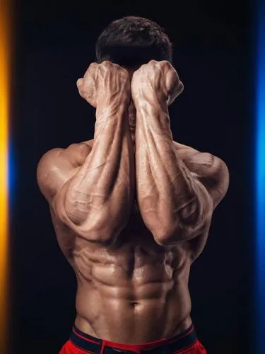 strong man,physiques,striations,obliques,bodybuilding,muscularity,musculature,body building,muscle angle,shredded,triceps,clenbuterol,nabba,vasodilation,musclebound,muscularly,muscle icon,serratus,tre