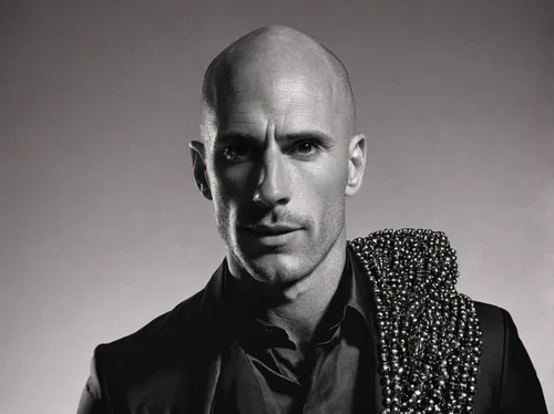 black mamba,farro,goodbye gomes,messier 82,messier 8,cuborubik,messier 17,vladimir,jasper,messier 20,management of hair loss,spike,sandro,mamba,welness,rio serrano,photoshop manipulation,quark,mohawk hairstyle,common,Photography,Black and white photography,Black and White Photography 11