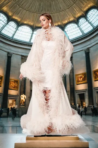 bridal dress,wedding gown,the angel with the veronica veil,wedding dress,dead bride,wedding photography,wedding dress train,bridal veil,universal exhibition of paris,art museum,bridal clothing,wedding