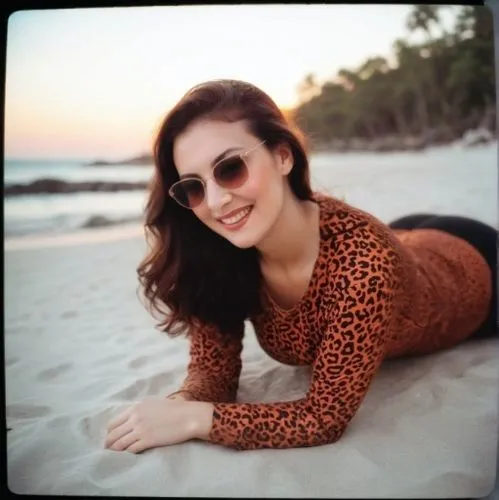 jennylyn,cornelisse,tamanna,steffi,seminyak beach,bareilles,leopardskin,kareena,animal print,tinseth,dyesebel,fathia,indri,shailene,lakorn,jimbaran beach,leopard,oreiro,kuta beach,chyler