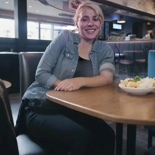 silphie,waitress,kapparis,date,dating,grainau,crouton,pearl onion,png transparent,atlantic grill,woman at cafe,chair png,tortilla,dinkel wheat,markler,wallis day,meatball,rotini,pepper beiser,pub