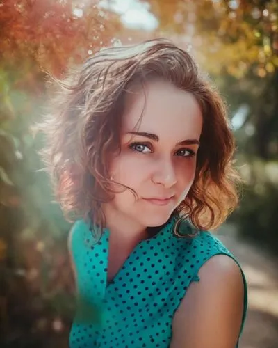 portrait photographers,beautiful young woman,senior photos,autumn photo session,girl portrait,portrait background