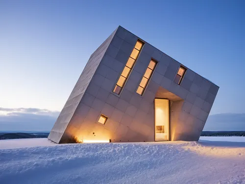 snow house,snohetta,snowhotel,cubic house,cube house,crooked house