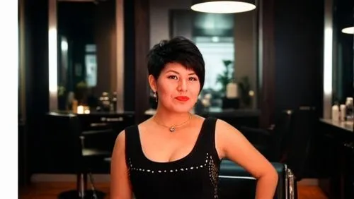 asian woman,kaew chao chom,azerbaijan azn,su yan,bia hơi,bussiness woman,art deco woman,cruella de ville,siu mei,maraschino,ara macao,rockabella,chạo tôm,vietnamese woman,gỏi cuốn,dai pai dong,chả lụa,babi panggang,nước chấm,jazz singer