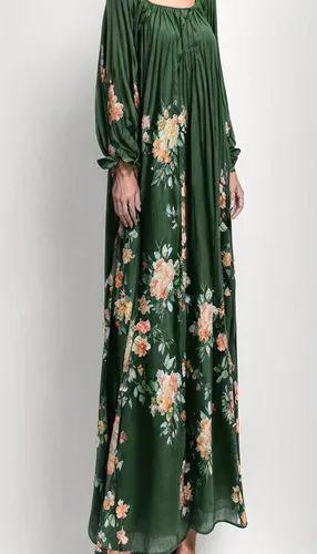 vintage floral,botanical print,abaya,dark green,floral japanese,vintage dress,women's clothing,robe,long dress,evergreen rose,overskirt,novruz,bridal party dress,evening dress,floral with cappuccino,dress form,plus-size model,women clothes,ladies clothes,iranian