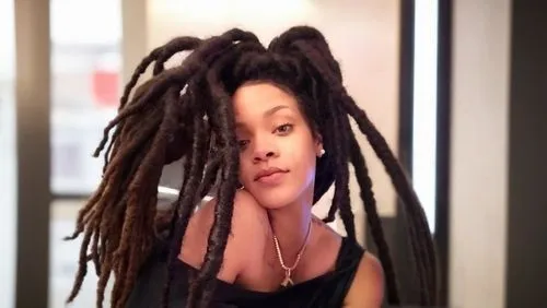 sigourney weave,dreadlocks,dreads,twists,rastaman,dread,artificial hair integrations,black woman,bjork,chaka,tree loc sesame,open locks,rasta braids,rapa rosie,jaya,rows,black jane doe,lupe,coils,pot rack