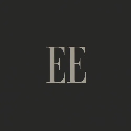 letter e,emigre,es,eoe,else,ebe,bodoni,aae,iee,oe,ses,logotype,esu,epae,ebf,ele,aegee,ee,eble,erev